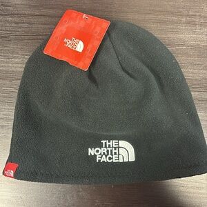 The North Face Classic Black Fleece Beanie NWT